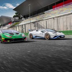 Lamborghini trình làng Huracan GT3 EVO2 lắp động cơ V10 thế hệ mới