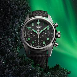 Hoàn thiện phong cách trẻ trung cùng Longines Spirit Pioneer Edition