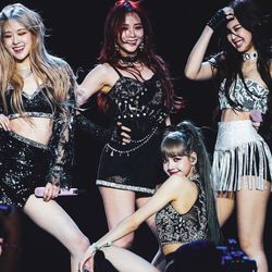 Blackpink tổ chức concert đầu tiên trong PUBG Mobile