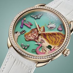 Đồng hồ Hermès Horloger - Câu chuyện cổ tích phía sau mặt số