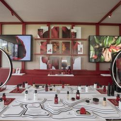 N°1 DE CHANEL: Phá vỡ dấu ấn thời gian