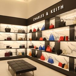 Charles & Keith ra mắt trang web mua sắm trực tuyến riêng tại thị trường Việt Nam