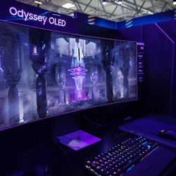 Samsung OLED G8 là màn hình chơi game OLED đầu tiên của hãng
