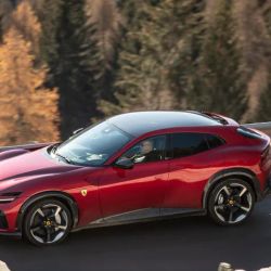 Ferrari Purosangue khó "làm nên chuyện" tại thị trường Việt Nam?
