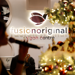 Đón mùa lễ hội tại Fusion Original Saigon Centre