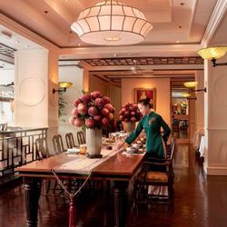 Nhà hàng Việt danh tiếng Spice Garden của Metropole Hà Nội mở cửa trở lại