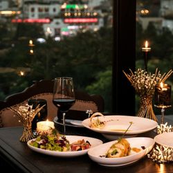Hai nhà hàng The Rhythms và Cloud Nine Việt Nam vào top tốt nhất châu Á