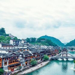 Tour Trung Quốc 2023: Khám phá Phượng Hoàng Cổ Trấn đẹp như tranh vẽ