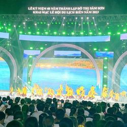 Tưng bừng khai mạc Lễ hội du lịch biển Sầm Sơn năm 2023