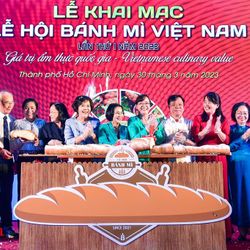 TP.HCM: Người dân phấn khích với Lễ hội Bánh mì Việt Nam lần 1