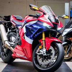 Điểm mặt những chiếc siêu mô tô sportbike nhanh nhất trên thế giới