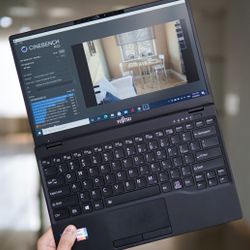 Review Laptop FMV UH-X 14 siêu nhẹ nhất Thế giới hiện nay