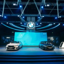 BMW 5 Series EV: Chiếc xe dành cho doanh nhân bán chạy nhất thế giới