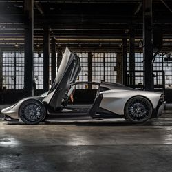 4 siêu phẩm của Aston Martin xuất hiện trong “No time to die” có gì đặc biệt?