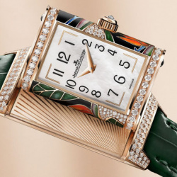 Lộng lẫy BST đồng hồ Reverso One Precious Flowers của nhà chế tác Jaeger-LeCoultre