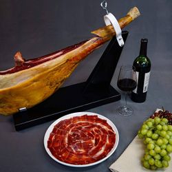 Đùi heo muối Tây Ban Nha đang "làm mưa làm gió" trên cõi mạng, Shark Hưng tuyên bố "của hiếm" mà tràn lan trên thị trường, phân biệt thế nào?