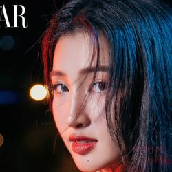 Á hậu Phương Nhi rũ bỏ hình ảnh trong trẻo, quyến rũ trưởng thành bất ngờ