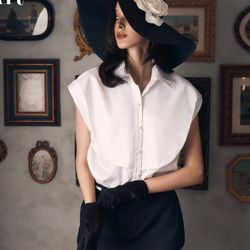 Nét đẹp tân cổ điển BST New Classic '24 của Mr Crazy & Lady Sexy