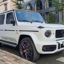 Cận cảnh Mercedes-AMG G 63 bản giới hạn 10 chiếc tại Việt Nam