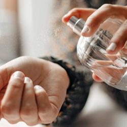 Cẩn thận! Mang loại mỹ phẩm này du lịch Nhật có thể khiến bạn gặp rắc rối