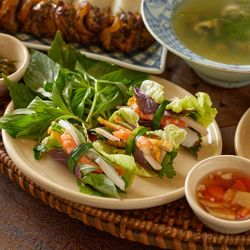 “ Mâm ngon miền Bắc ” tại Mặn Mòi -  Từ đặc sản sông Hồng đến tinh vị núi rừng Tây Bắc