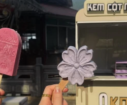 Món kem 'cột mốc Km số 0' vừa xuất hiện đã gây sốt ở Hà Giang