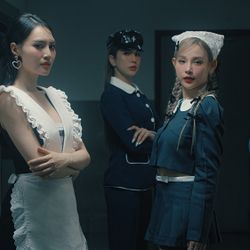 MV đầu tay của LUNAS Trending trên Yotube ngay khi phát hành
