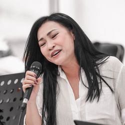 Phương Thanh, Bằng Kiều tập luyện trước thềm live concert Đóa Hồng Gai tại Hà Nội