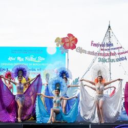 Hội An bừng sáng sắc màu với Festival biển mùa hè 2024