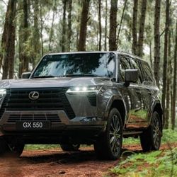 Lexus GX 550 mới ra mắt tại Việt Nam, giá từ 6,2 tỷ đồng