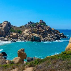 Đặt chân đến Cù lao Câu, thưởng ngoạn thiên đường lặn ngắm san hô rực sắc màu