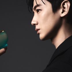Versace Dylan - Bộ ba hương mùa hè đến từ nhà mốt thời trang bậc nhất nước Ý