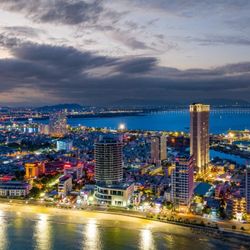 Quy Nhơn khoảnh khắc ngày và đêm