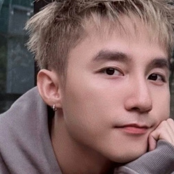 Sơn Tùng M-TP ủng hộ 700 triệu đồng