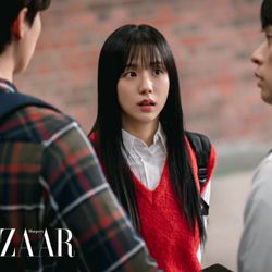 Vì sao Newtopia của Jisoo nhận review đối nghịch giữa khán giả quốc tế và Hàn Quốc?