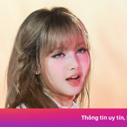 Lisa gây sốt với tạo hình ‘búp bê sống’