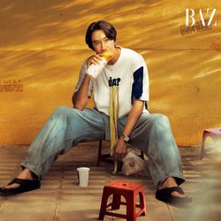 Lee Kwang Soo nên duyên với Hoàng Hà trong phim Tay Anh Giữ Một Vì Sao