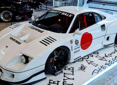 Hãng độ Liberty Walk đã chính thức giới thiệu dự án mới nhất: Chiếc Ferrari F40 độ thân rộng tại Triển lãm Tokyo Auto Salon 2023.