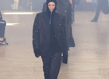 Bộ sưu tập Helmut Lang Thu-Đông 2024 (Ảnh: Getty Images)