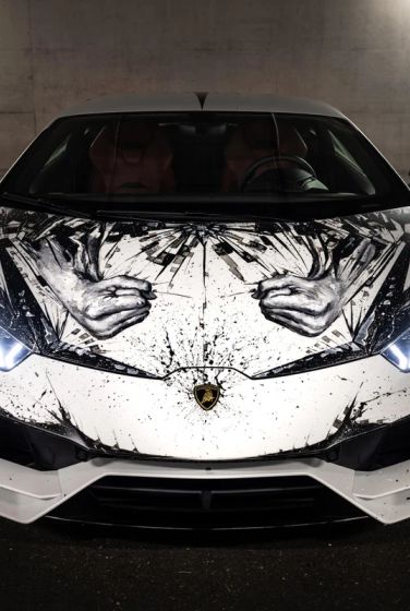 Chiếc Lamborghini Huracan EVO “Minotauro” được lấy cảm hứng từ quái vật Minotaur trong thần thoại Hy Lạp. Mang hình dạng con người với phần đầu bò, Minotaur đã gây nỗi khiếp sợ cho người dân đảo Crete trước khi bị vị anh hùng Theseus tiêu diệt.
