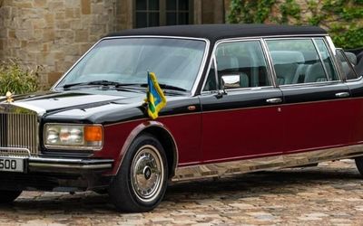 Ngắm xe Rolls-Royce độc nhất được "thửa riêng" cho Hoàng gia Anh