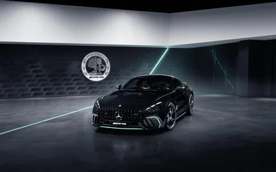 Siêu xe Mercedes-AMG GT 63 PRO 4MATIC+mới: Biểu tượng tốc độ đậm hơi thở Formula 1