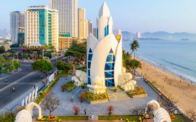 Nha Trang sẽ như thế nào khi “đặt lên bàn cân” với Phuket và Bali?