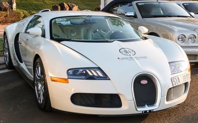 Hành trình ‘lột xác’ của chiếc Bugatti Veyron độc nhất Việt Nam