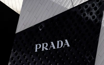 BST Prada Xuân-Hè 2025