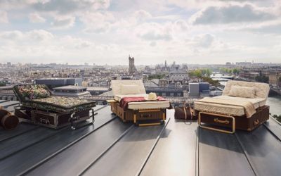 ‘Khai mở’ những chiếc rương độc đáo của Louis Vuitton
