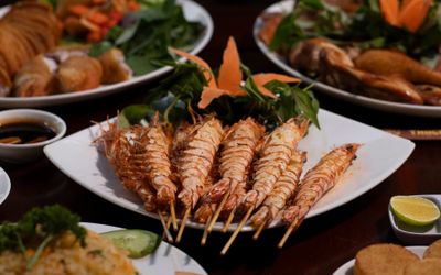 Ăn gì ở quận 7? Gợi ý 10+ nhà hàng ngon & sang xịn