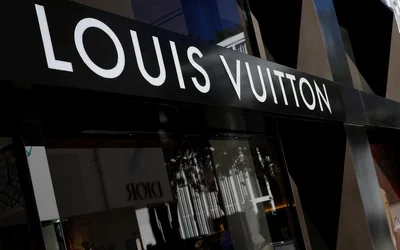 Louis Vuitton bị hack