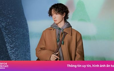 Vương Nhất Bác quảng cáo giày mới, cùng Loewe đón xuân Bính Ngọ
