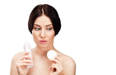 Nước hoa hồng - dùng sao cho đúng?